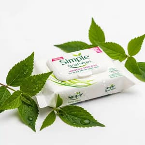 Makeup remover wipes for sensitive skin – Simple Kind to Skin with purified water and vitamins