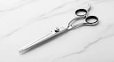 Rounded Kai nose hair scissors made of stainless steel, beginner-friendly design